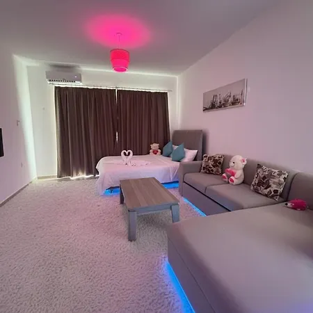 Apartment Hotel Apartment Studio Dherinia