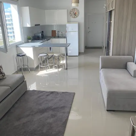 Northern Cyprus Iskele Trikomo Hotel Apartments Studio Long Beach Appartement Dherinia