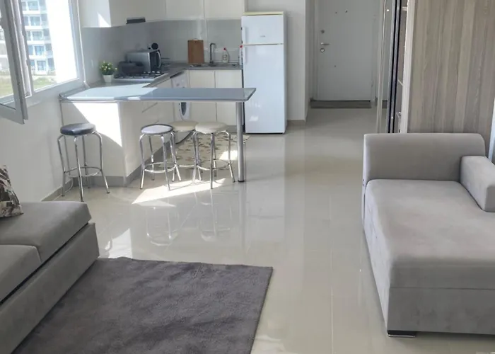 Hotel Apartment Studio شقة Dherinia